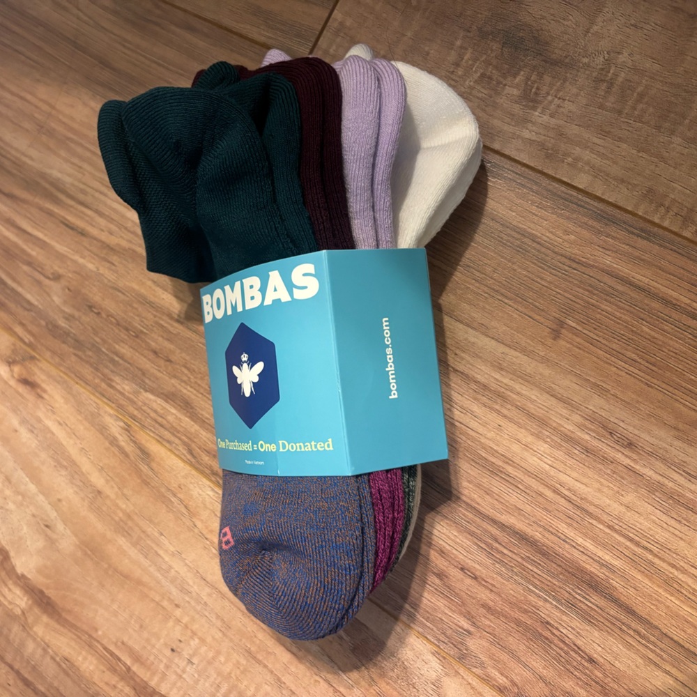 Bombas Ankle Socks – Chai & Lavender Mix (Medium) – New with Tags